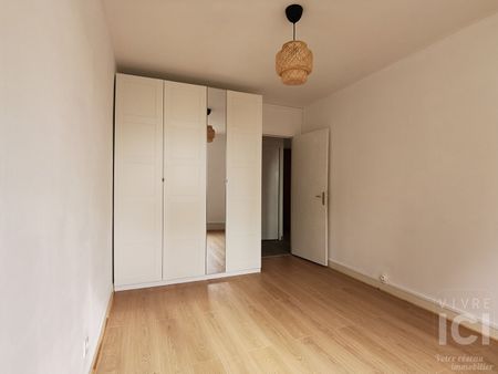 Location Appartement 2 pièces 50m² - Photo 3