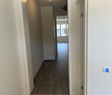 For Lease - 1551 Rose Way N/A, Milton, Ontario - Photo 1