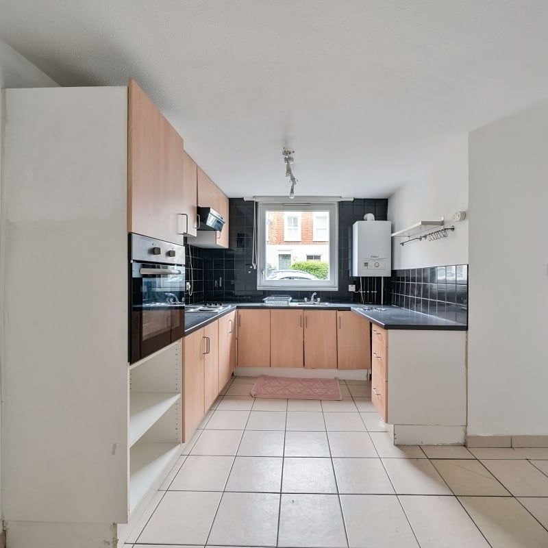 3 bedroom terraced house to rent - Photo 1