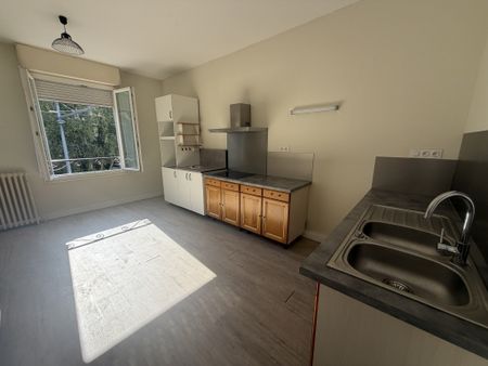 Location Maison 4 pièces 89m² ANGERS 49000 - Photo 5