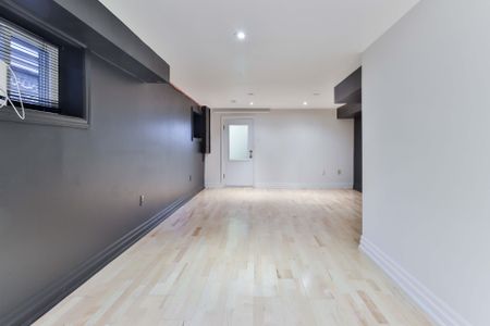 For Lease - 215A Chambers Avenue Unit# Bsmt, Toronto, Ontario - Photo 3