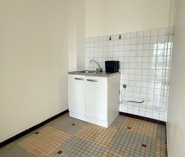 Location Appartement 1 pièce 27m² - Photo 1