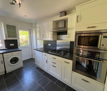 3 bedroom detached house to rent - Photo 6