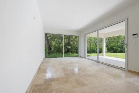 Location Maison 2 pièces 39m² ALBI 81000 - Photo 2