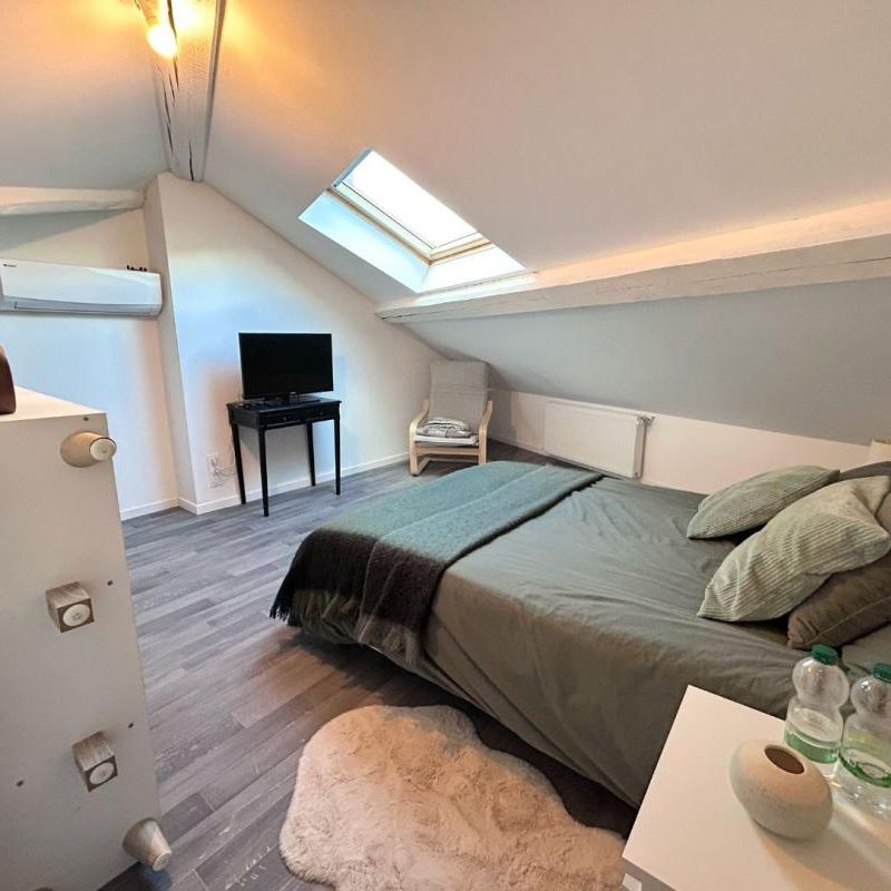 Location Appartement 99m² ROANNE 42300 - Photo 1