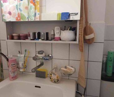 2.5 Zimmer, 56 m², 1. Stock - Photo 2