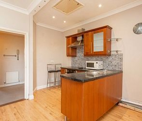 Central Parade, Herne Bay, CT6 5HT, Kent - Photo 4