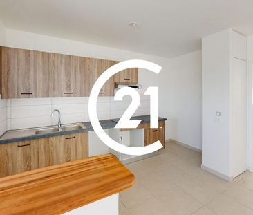 Location Appartement 54.32m² 2 pièces Fort de france - Photo 4