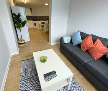 1 bedroom in a house share to rent - Photo 4