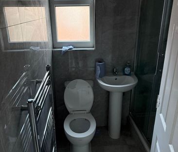 4 Bed Terraced House, Caythorpe Street, M14 - Photo 6