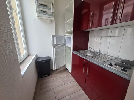 Appartement à Louer à LILLE 700 € - Photo 4
