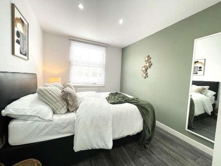 Priestgate, Peterborough, PE1 - Photo 2