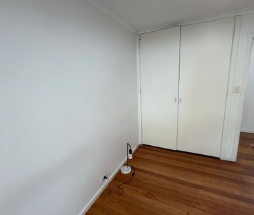 Hoppers Crossing - Photo 1