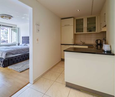 Exklusive 2.5-Zimmer-Wohnung in Zug – Neu renoviert & modern möblie... - Photo 5