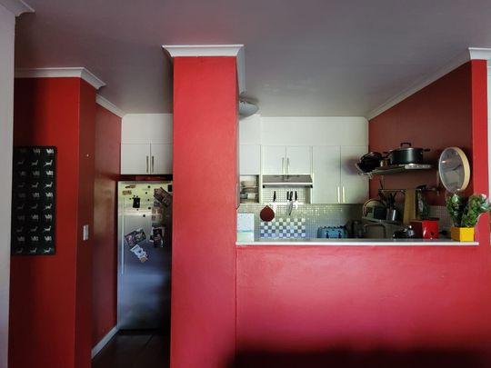 Redfern - Photo 1