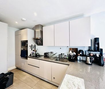 Room in a Shared Flat, Wrottesley Road, NW10 - Photo 4