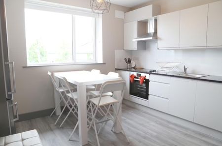 Apartment for rent, The Rise Whitehall (Dublin, Ireland) - Photo 4