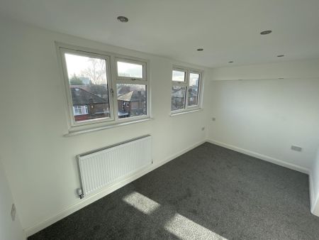 2 bedroom to let - Photo 2