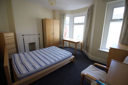 Tewkesbury Street, Cathays - Photo 4