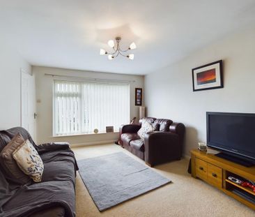 2 bedroom detached bungalow to rent - Photo 1