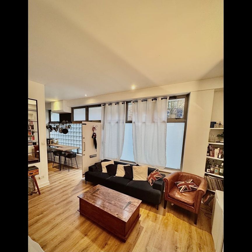 2 Bed Flat, Cheshire Street, E2 - Photo 1