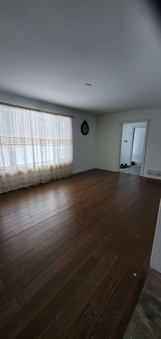 For Lease - 544 Gillmoss Road Unit# Main, Pickering, Ontario - Photo 4