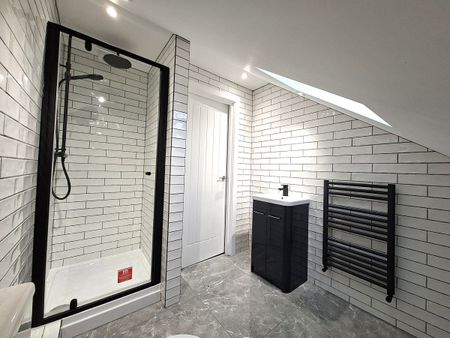 135 Warren Lane, Sheffield - Photo 2