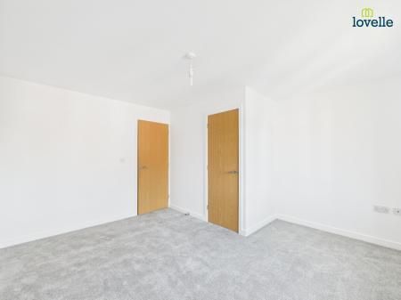 2 bedroom End of terrace house To Let - Photo 1