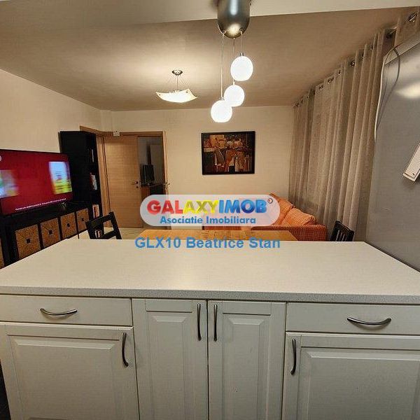 Inchiriere apartament 3 camere cu parcare pe Ion Mihalache - Fotografie 1