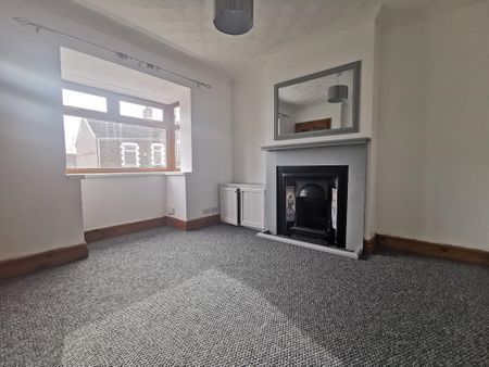 Slate Street, Morriston, SA6 8AY - Photo 3