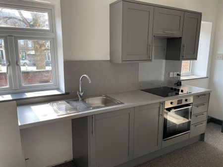1 bedroom apartment to rent - Photo 4
