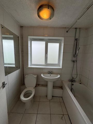 2 bedroom maisonette to rent - Photo 3