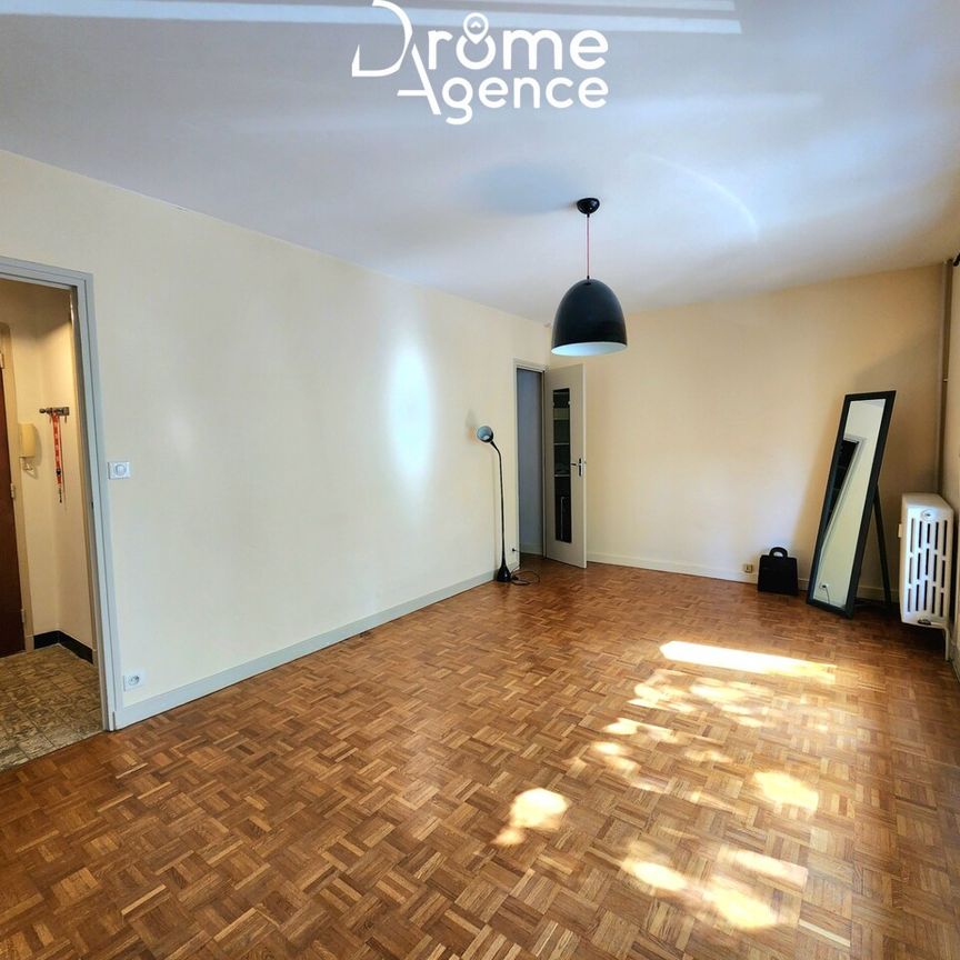 Location Appartement 1 pièce 28m² VALENCE 26000 - Photo 1