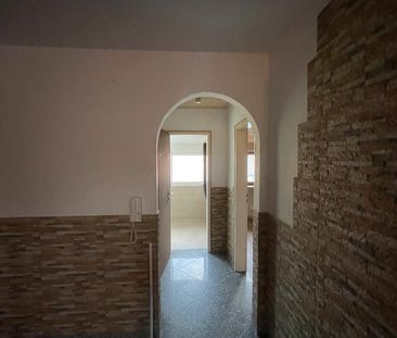 Charmante Dachgeschosswohnung mit Hobbyraum - Photo 1