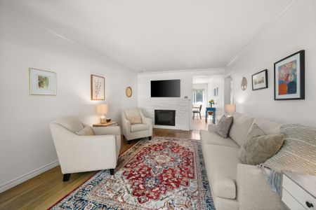 For Lease - 134 Dufferin Avenue Unit# A, Belleville, Ontario - Photo 2