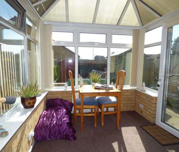 2 bedroom semi-detached house to rent - Photo 6