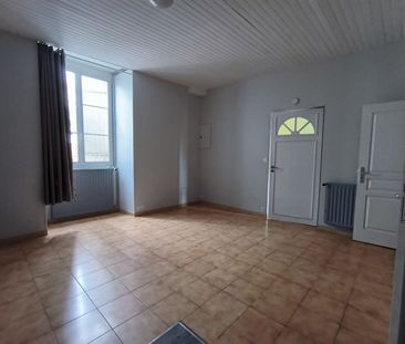 Location Appartement 1 pièce 28m² - Photo 3