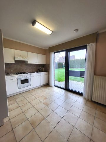 Ruime woning met praktische indeling en tuin - Photo 3