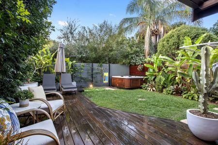 The Complete Package – Immaculate Modern Townhouse - Photo 5