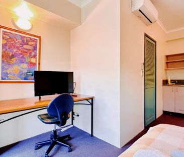 Studio-4049 - Photo 3