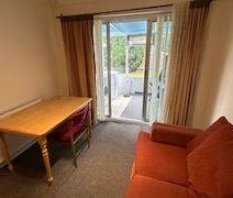 4 bedroom semi-detached house to rent - Photo 2