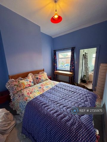 2 bedroom terraced house to rent - Photo 5