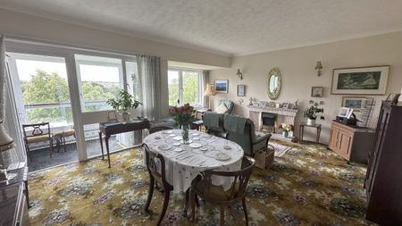 Beechlands Avenue, Clarkston, G44 3YT - Photo 2