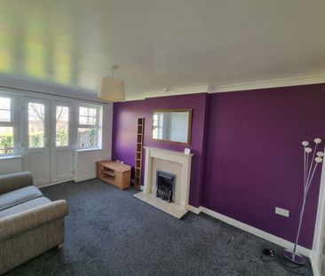 2 Bed Flat, Sycamore Chase, LS28 - Photo 3