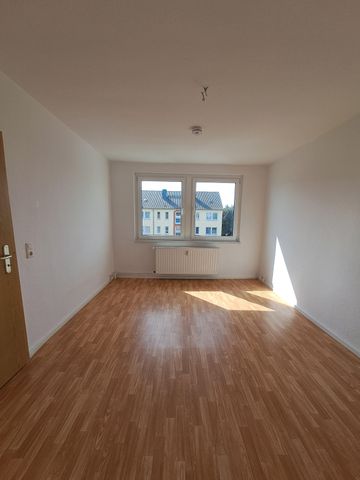 Helle 2-Raum Wohnung mit EinbaukÃ¼che - Photo 2