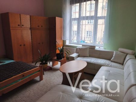Pronájem bytu 2+1 77 m² - Photo 3