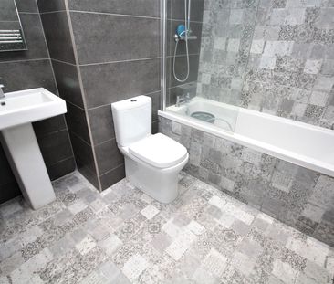 Picton Manor, City Centre, Newcastle upon Tyne - Photo 1