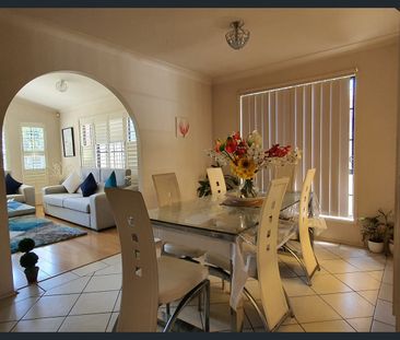 Four Bedroom House With Ducted Air Conditioning - Photo 6