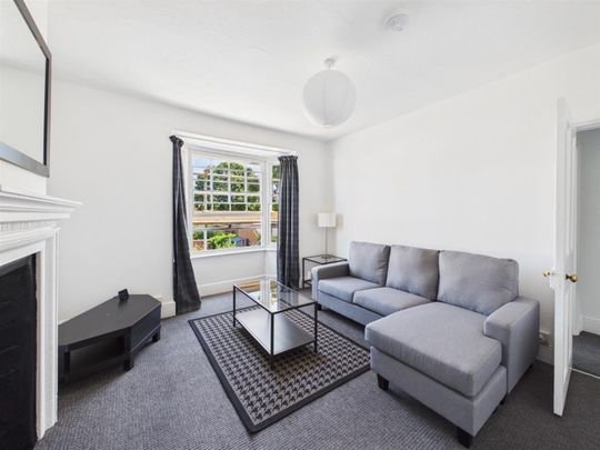 1 BED Apartment To rent - Photo 1