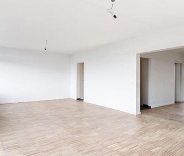 Appartement te huur in Vorst voor € 1.300 met 2 slaapkamers - Photo 1